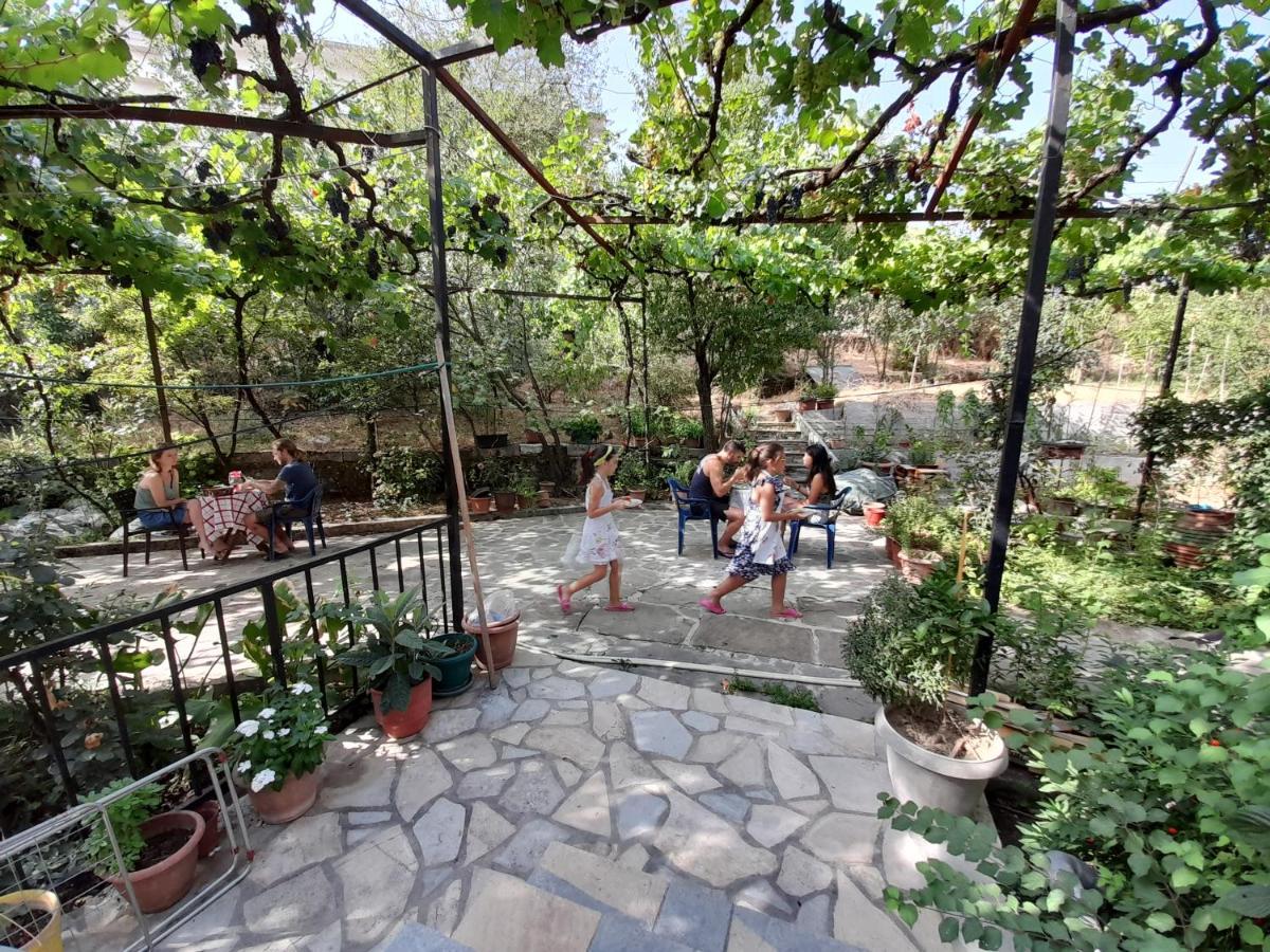 Camping Late Gjirokastra Kültér fotó